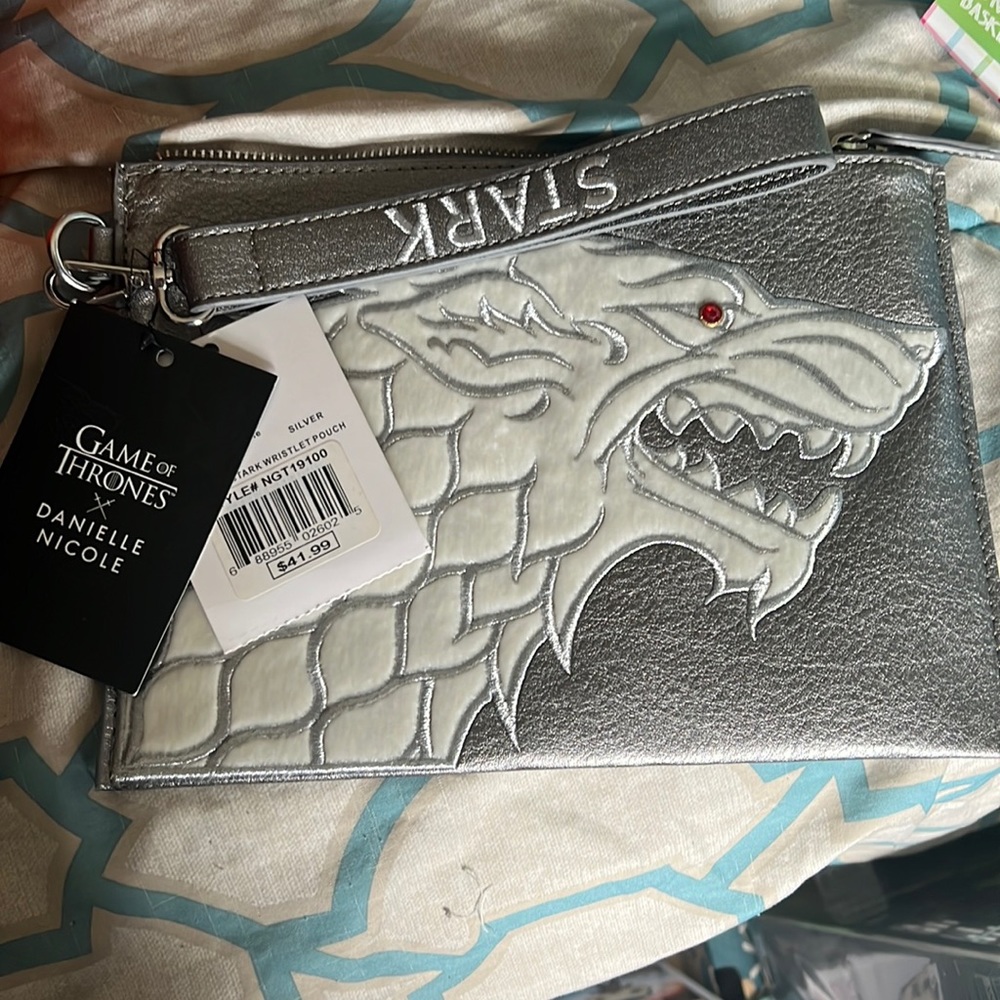 Danielle Nicole Game of Thrones wristlet pouch Stark Wolf